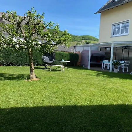 Holiday home In Mit Privatem Garten *